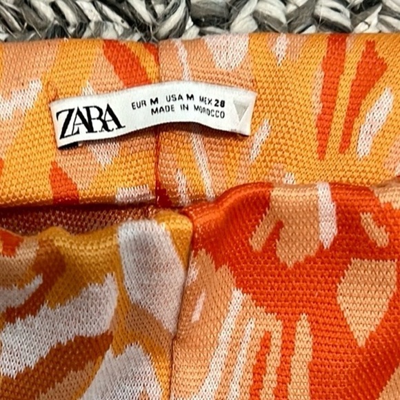 Zara, Jacquard Flared Pant,High waist,Pull-On,Elastic Waist,EUC,Fall Pant,Size M - Picture 3 of 9